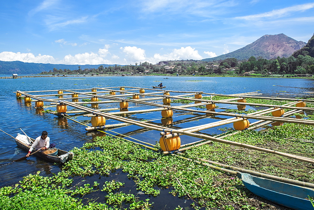 Lake Batur, Fishermen, Bali, Indonesia, Southeast Asia, Asia