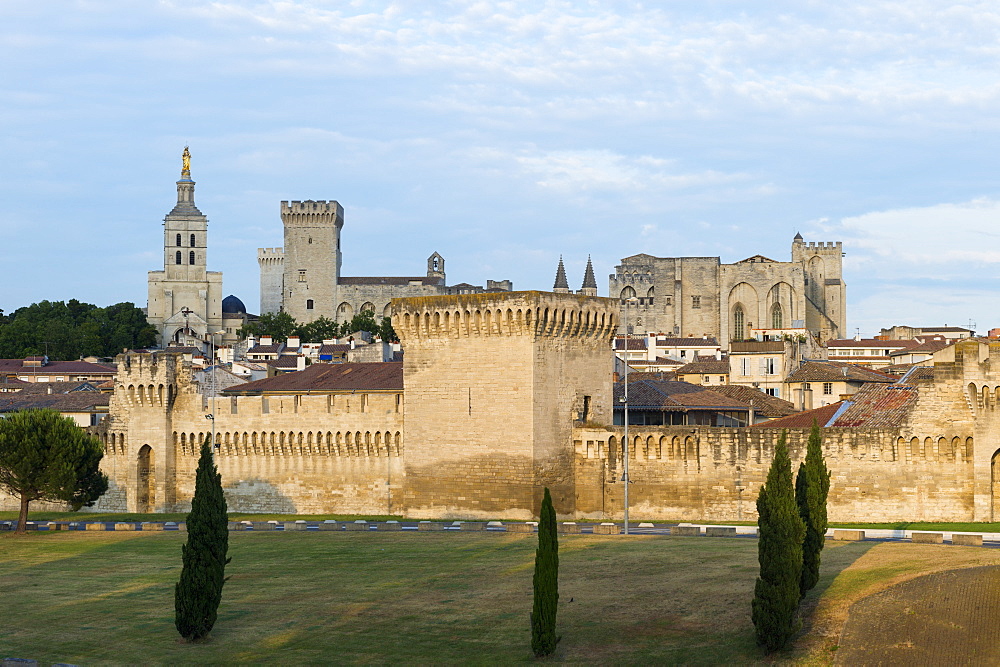 Palais des Papes, UNESCO World Heritage Site, Avignon, Vaucluse, Provence, France, Europe