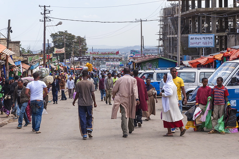 Market street scene, Mercato of Addis Ababa, Ethiopia