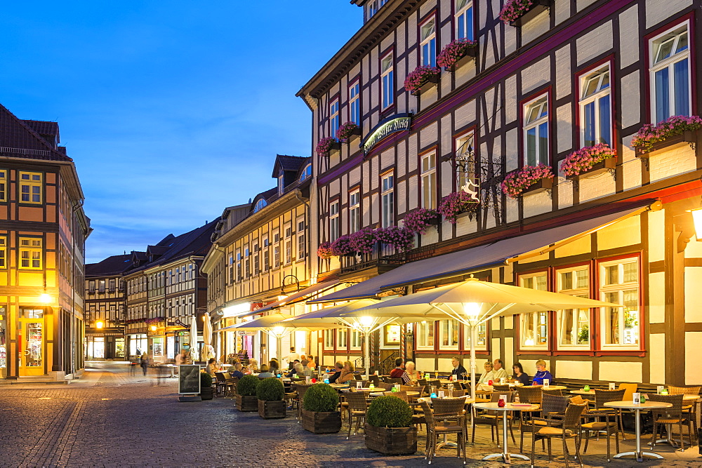 Market square and Town Hall at twilight, Wernigerode, Harz, Saxony-Anhalt, Germany, Europe