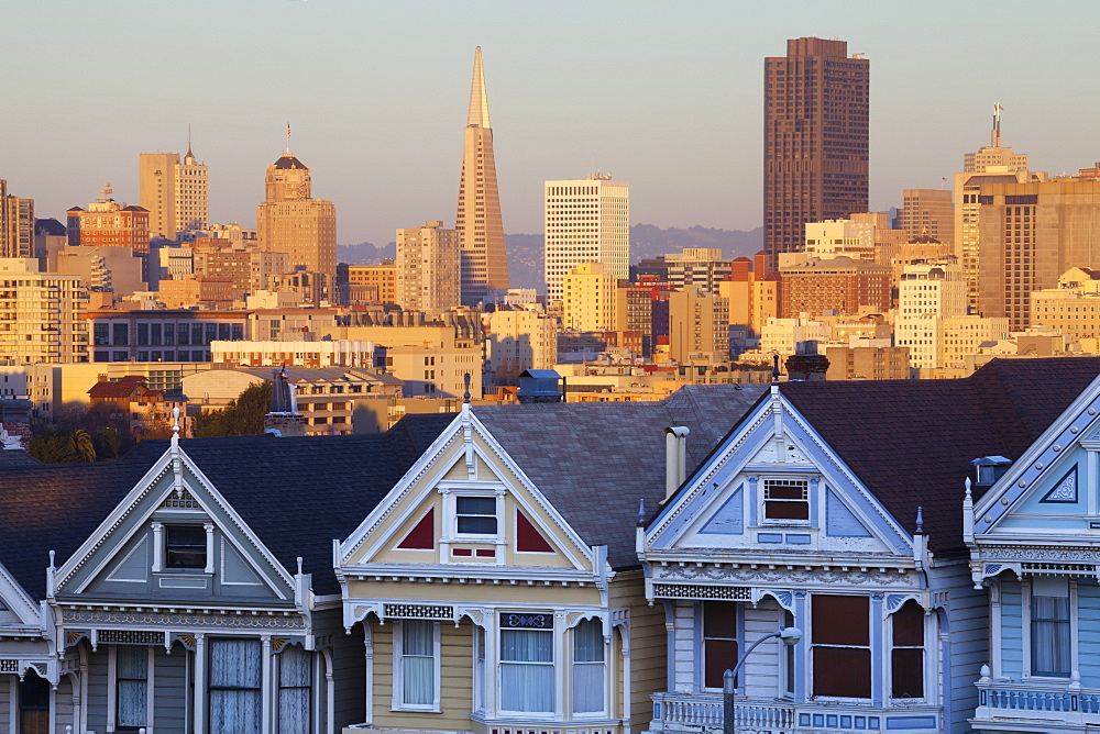 Victorian houses (Painted Ladies) and Financial District,  Alamo Square, San Francisco, California, United States of America, North America