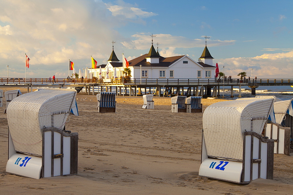 Beach chairs and the historic Pier in Ahlbeck on the Island of Usedom, Baltic Coast, Mecklenburg-Vorpommern, Germany, Europe 