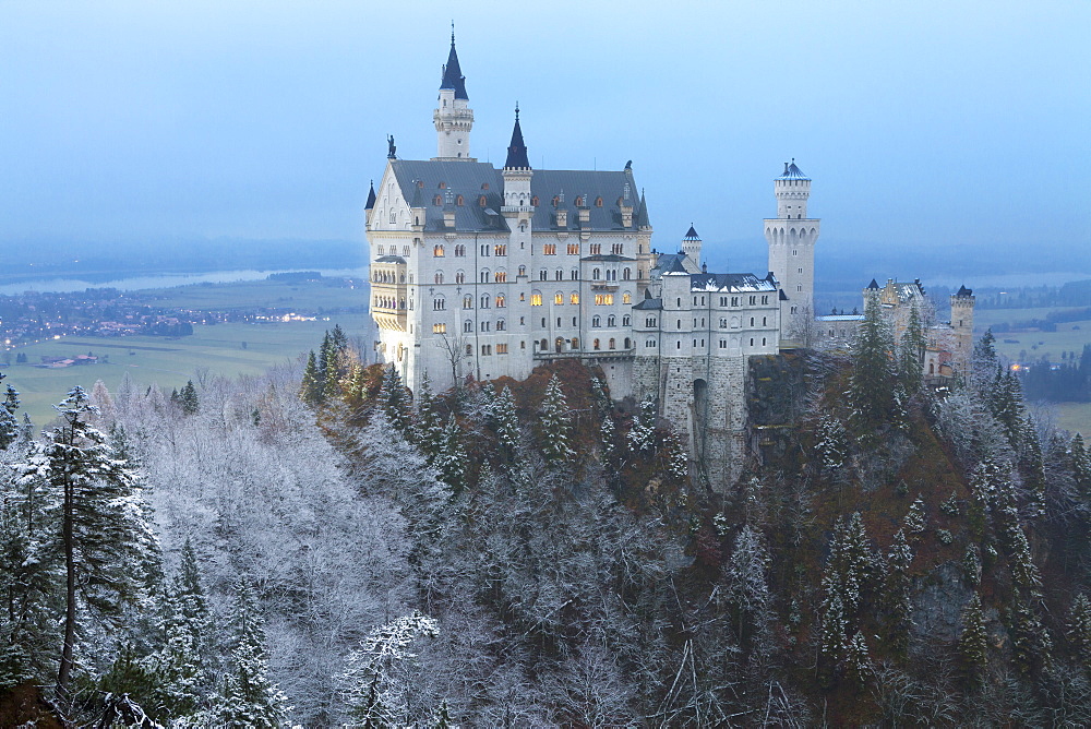 Neuschwanstein Castle in winter, Fussen, Bavaria, Germany, Europe