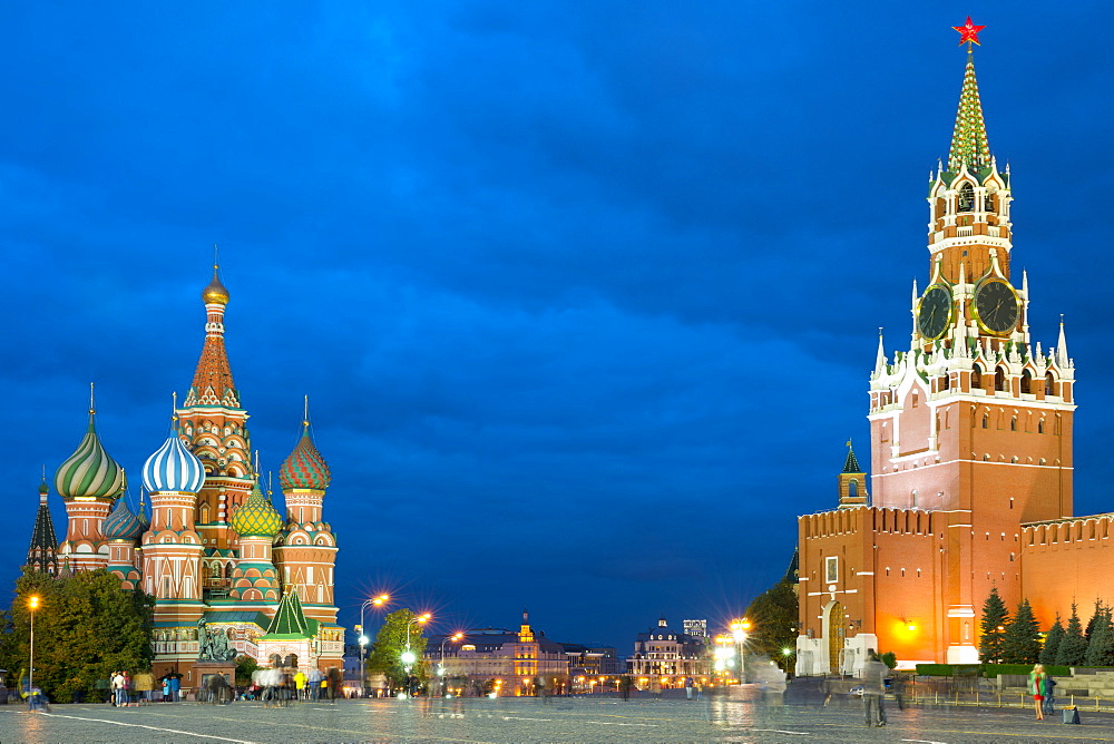 Red Square, St. Basil's Cathedral and the Savior's Tower of the Kremlin, UNESCO World Heritage Site, Moscow, Russia, Europe