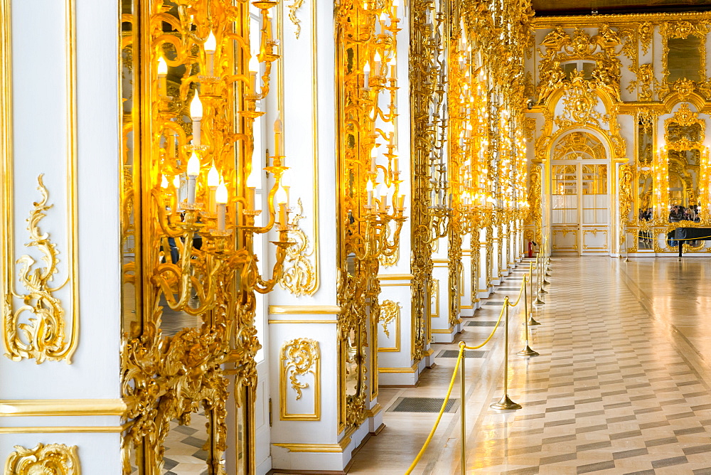 The Ballroom, Catherine Palace, UNESCO World Heritage Site, Pushkin, near St. Petersburg, Russia, Europe