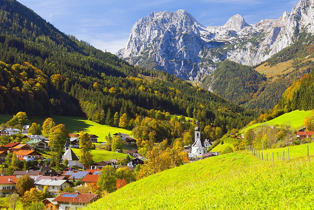 View of Ramsau in autumn, near Berchtesgaden, Bavaria, Germany, Europe 