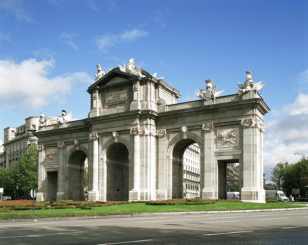 Alcala Gate, Madrid, Spain, Europe