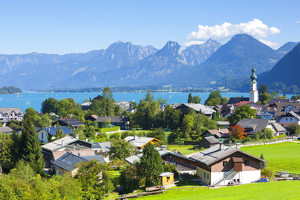 Elevated view over St. Gilgen, Wolfgangsee, Flachgau, Salzburger Land, Upper Austria, Austria, Europe