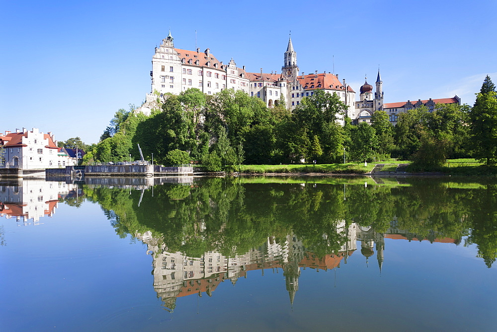 Sigmaringen Castle, Upper Danube nature park, Swabian Alb Baden Wurttemberg, Germany, Europe 