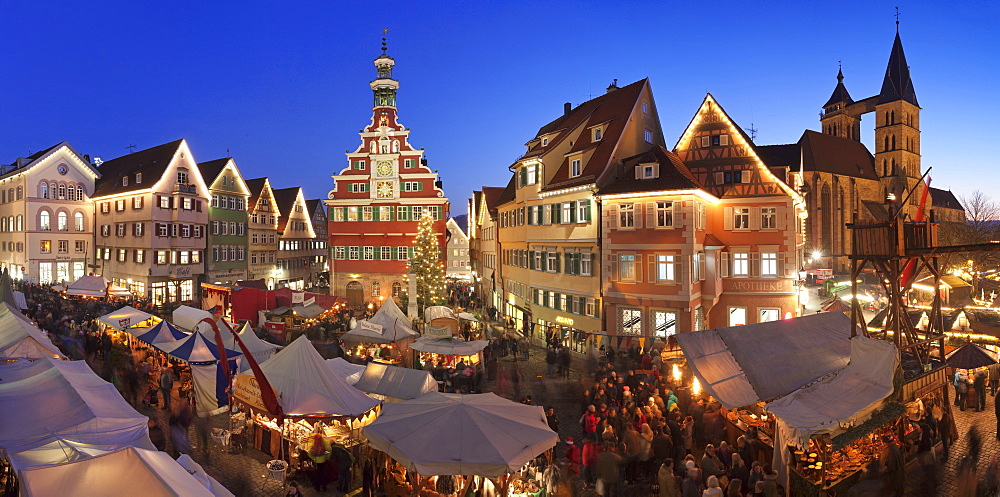 Christmas fair at the marketplace with old town hall and Sankt Dionys church, Esslingen, Baden Wurttemberg, Germany, Europe