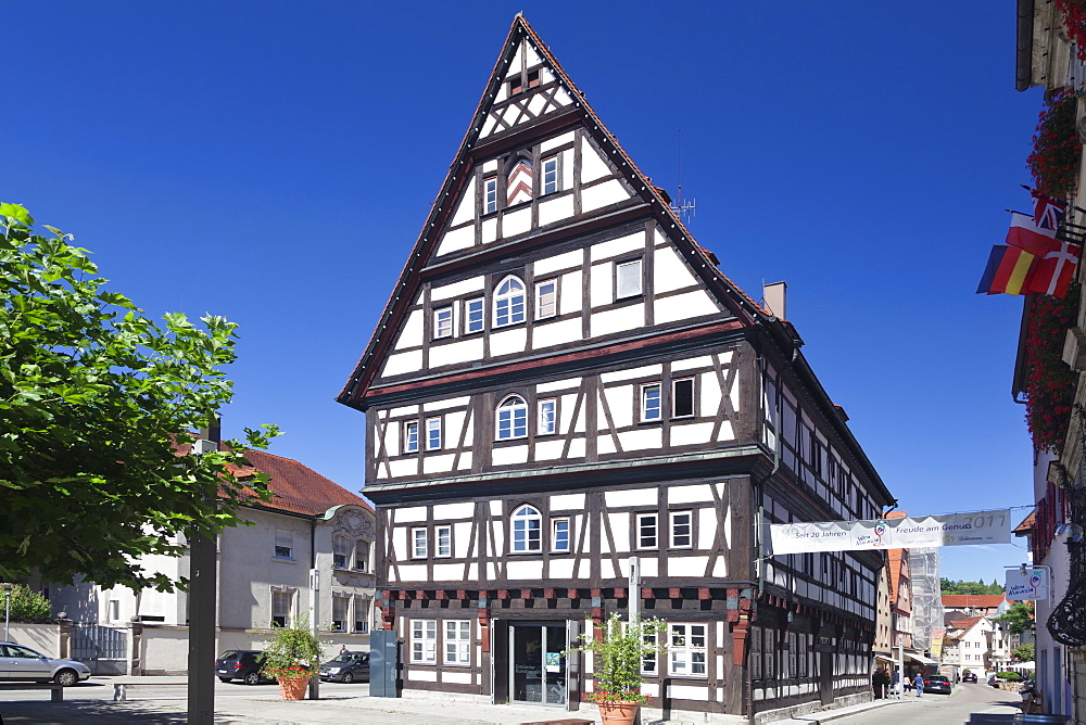 Half-timbered house, Market Place Schwabisch Gmund, Baden Wurttemberg, Germany, Europe