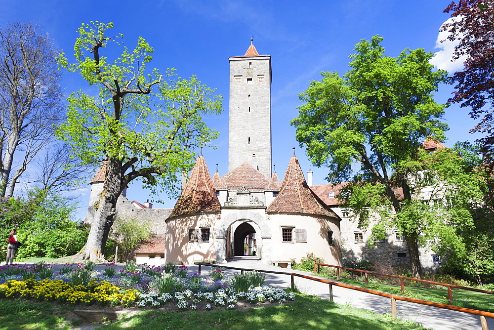 Burgtor Gate and Bastei, Rothenburg ob der Tauber, Romantic Road (Romantische Strasse), Franconia, Bavaria, Germany, Europe