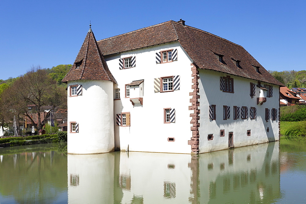 Wasserschloss Inzlingen water castle, Markgraefler Land, Black Forest, Baden- Wurttemberg, Germany, Europe