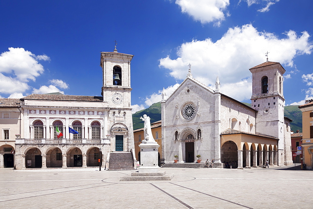 Piazza San Benedetto Square, Norcia, Monti Sibillini National Park, Perugia District, Umbria, Italy, Europe