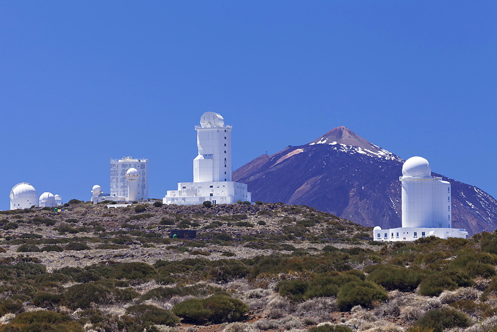 Observatory at Pico del Teide, National Park Teide, UNESCO World Heritage Natural Site, Tenerife, Canary Islands, Spain, Europe