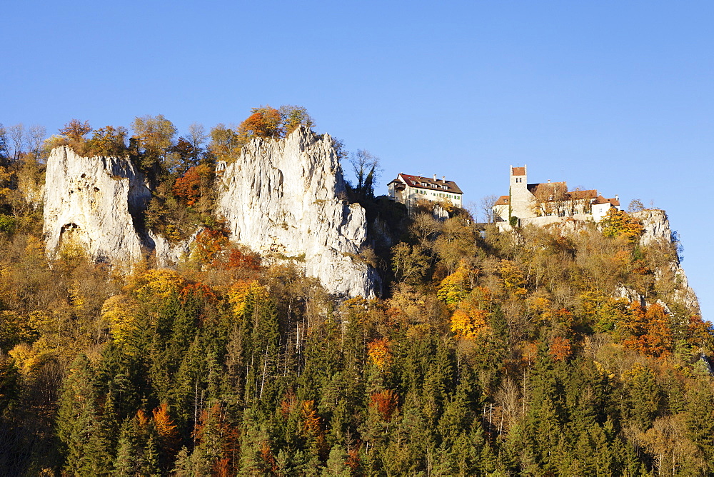 Schloss Werenwag in autumn, near Beuron, Upper Danube nature park, Swabian Alb, Baden Wurttemberg, Germany, Europe 