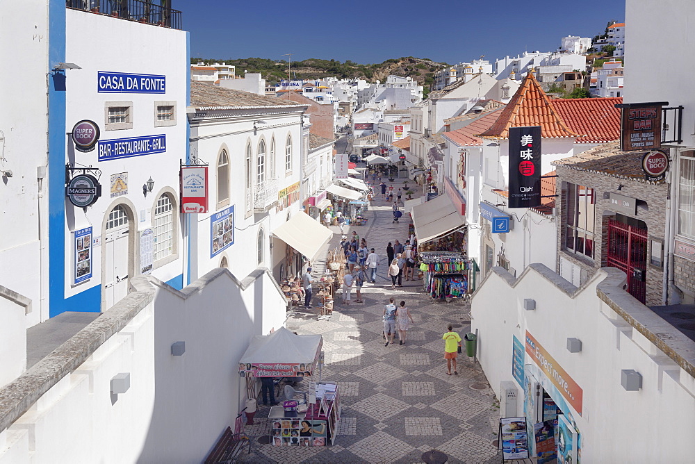 Rua do 5 de Outubro, historical centre, Albufeira, Algarve, Portugal, Europe