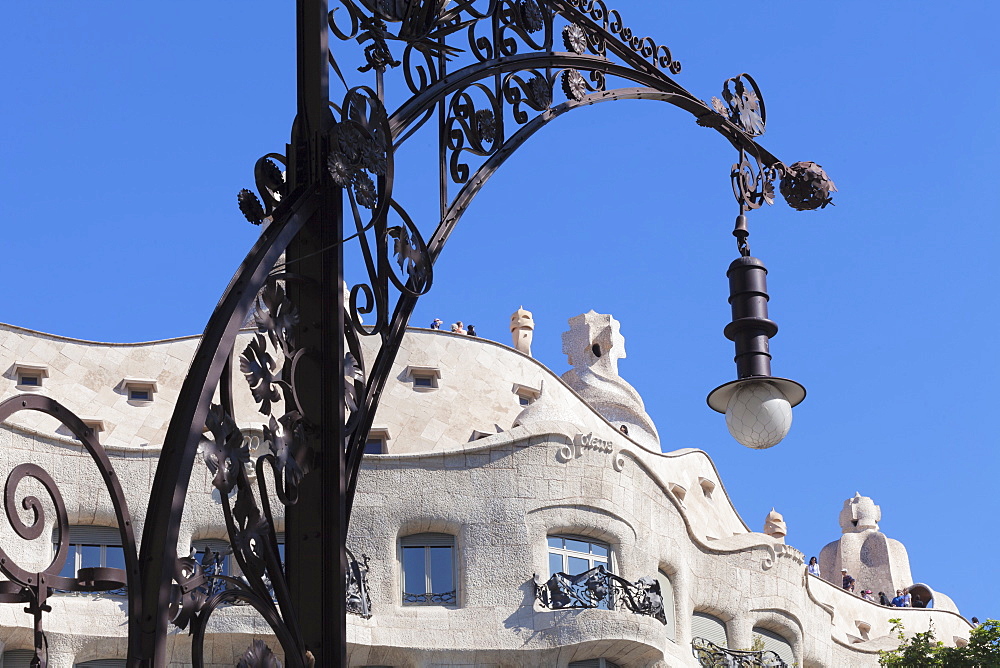 Casa Mila (La Pedrera), Antonio Gaudi, Modernisme, UNESCO World Heritage Site, Eixample, Barcelona, Catalonia, Spain, Europe