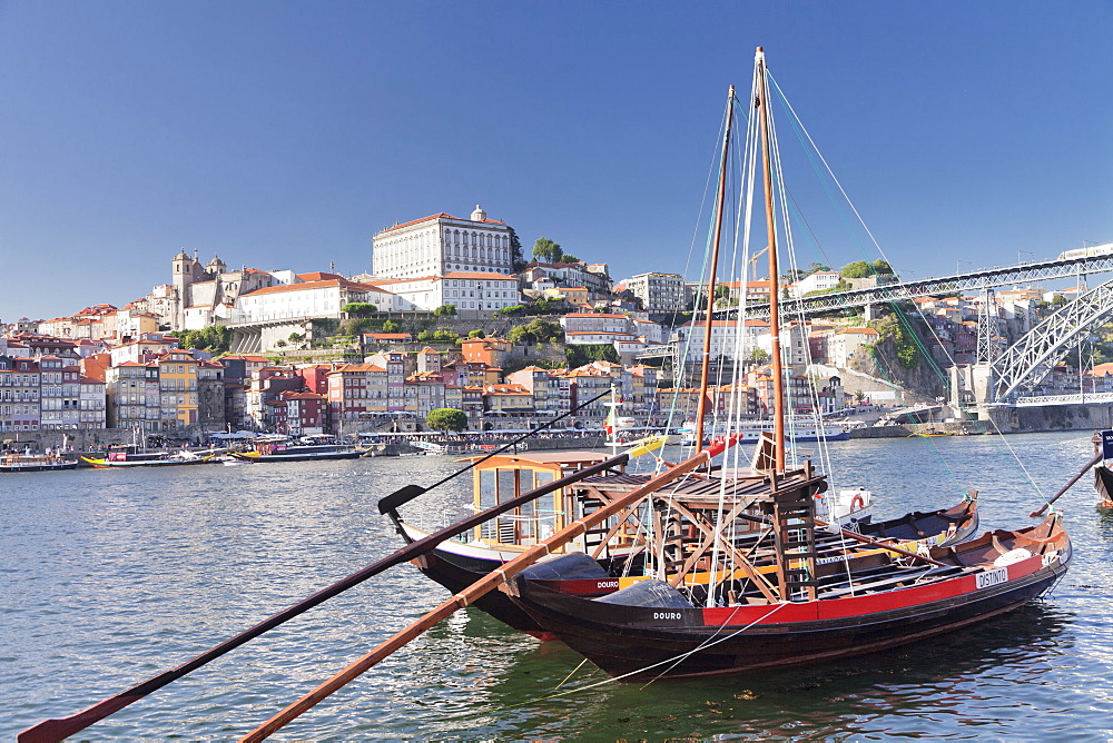 Rabelos boat, Ribeira District, UNESCO World Heritage Site, Se Cathedral, Palace of the Bishop, Porto (Oporto), Portugal, Europe