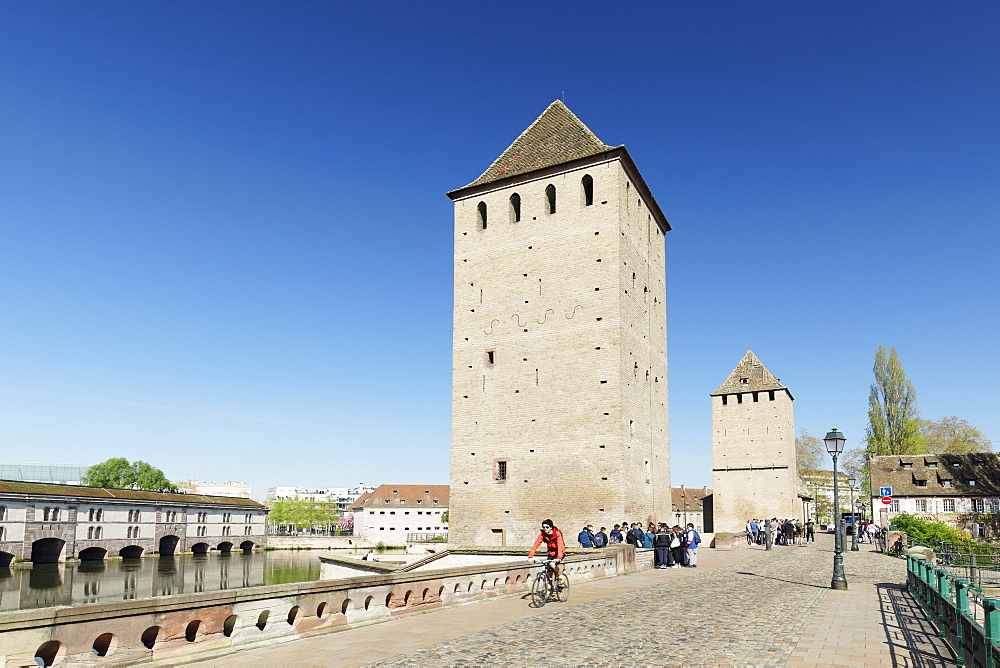 Ponts Couverts, Ill River, Barrage Vauban, UNESCO World Heritage Site, Strasbourg, Alsace, France, Europe