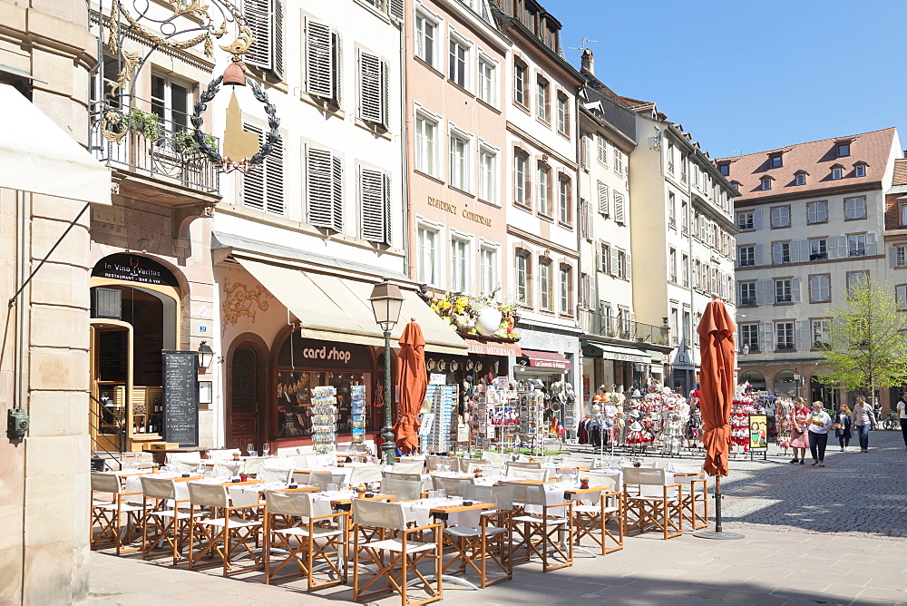 Restaurant near Place de la Cathedrale, Strasbourg, Alsace, France, Europe