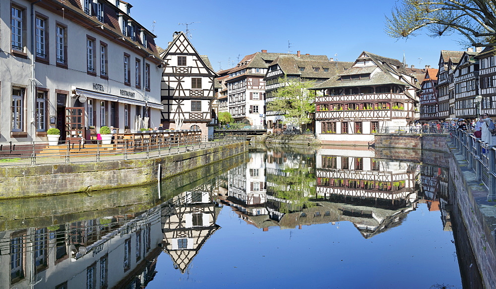 Maison des Tanneurs, La Petite France, UNESCO World Heritage Site, Strasbourg, Alsace, France, Europe