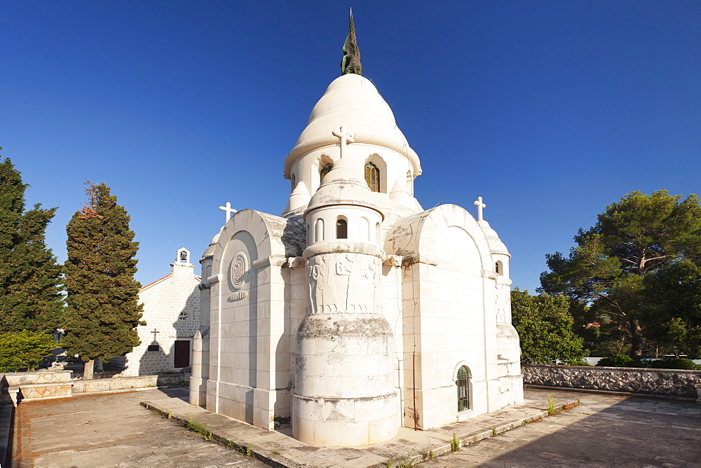 Mausoleum of the Petrinovic family, Kap Sv. Nikolaus, Supertar, Brac Island, Dalmatia, Croatia, Europe 