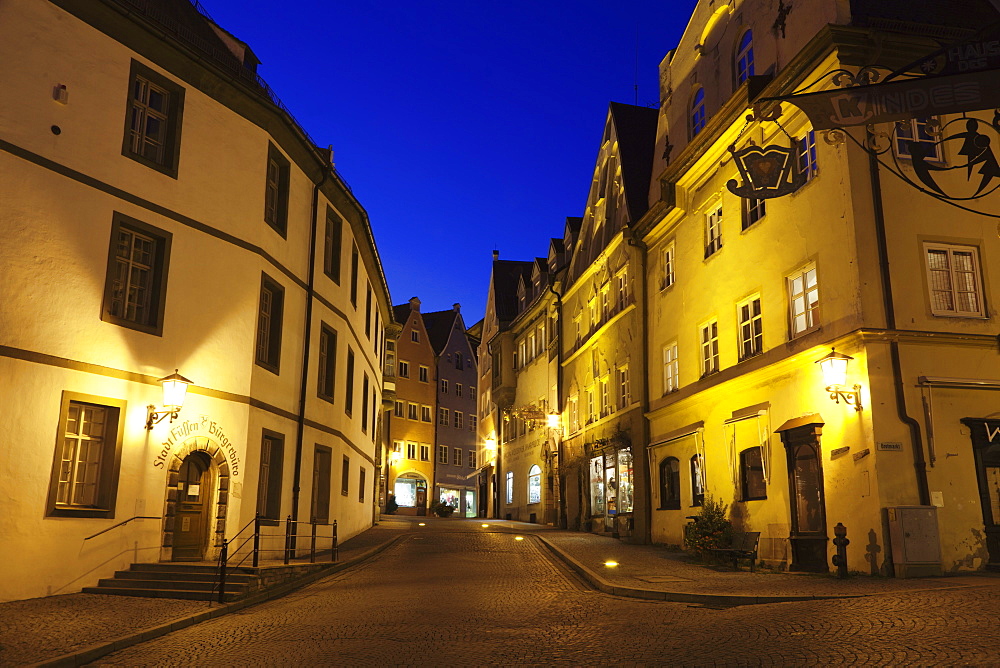 Old town of Fussen, Ostallgau, Allgau, Bavaria, Germany, Europe 