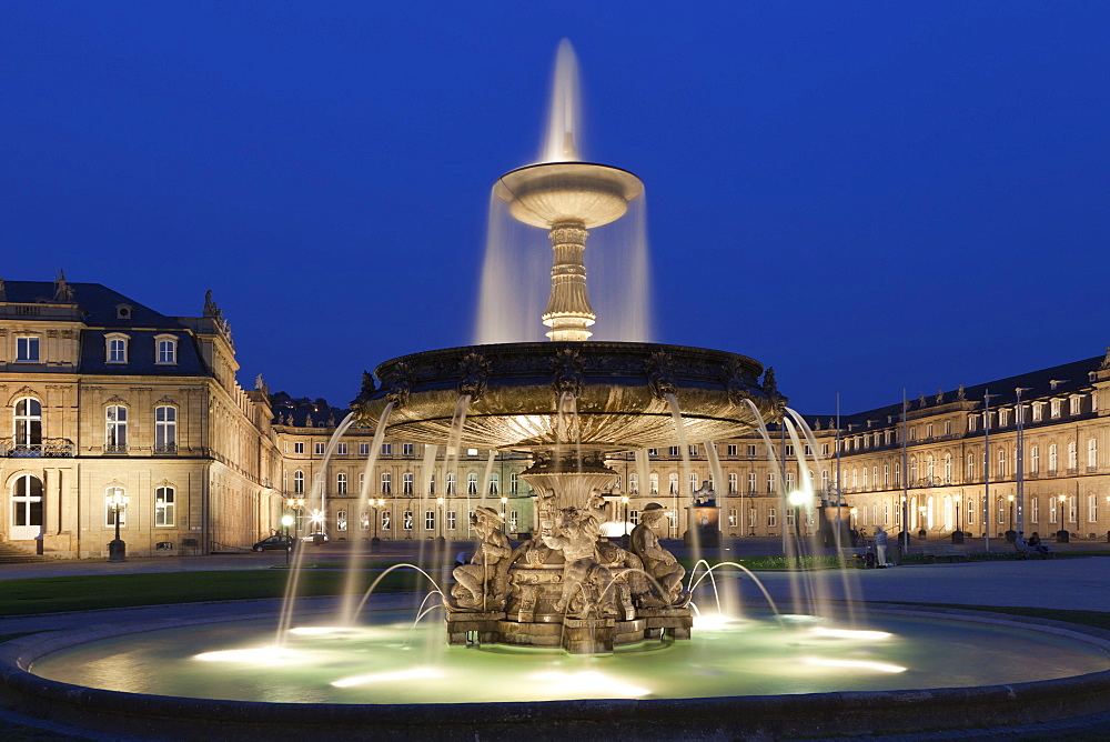 Neues Schloss castle and fountain at Schlossplatz Square, Stuttgart, Baden Wurttemberg, Germany, Europe 