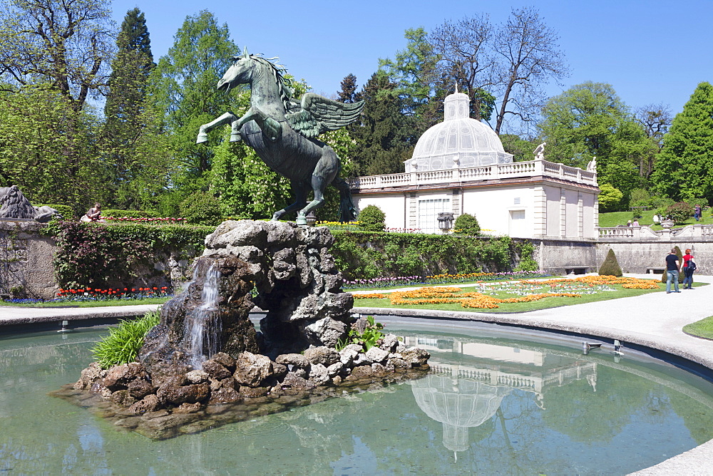 Fountain in Mirabell Garden, UNESCO World Heritage Site, Salzburg, Salzburger Land, Austria, Europe 