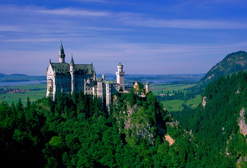 Schloss Neuschwanstein castle built in 1869 by King Ludwig II in Bavaria, Germany