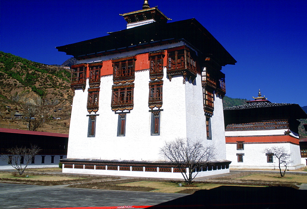 Tashichho Dzong the home of the Government, the Royal Palace and the Religious Centre, Thimpu, Bhutan