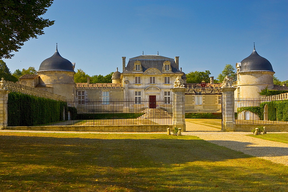 Chateau de Malle,Preignac, in Sauternes regionof France.