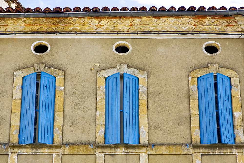 Window shutters, Bastide d'Armagnac, France