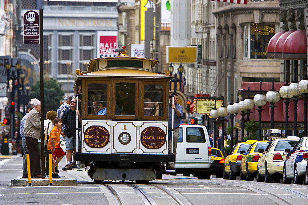 San Francisco Cable Car stops to allow passengers to board, California, United States of America