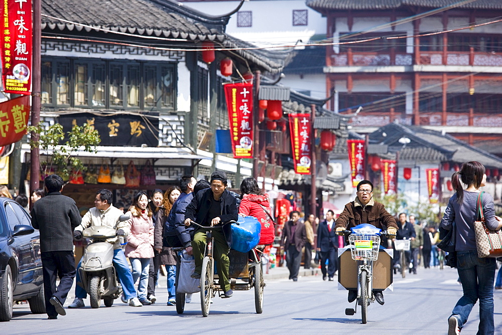 Busy street scene in Old Shanghai, China