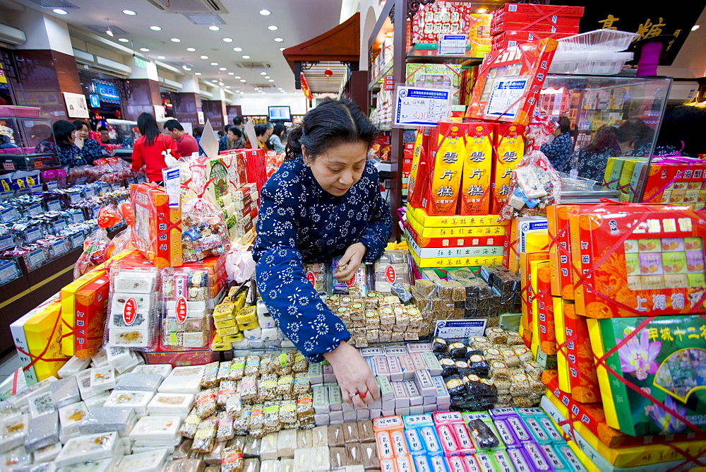 One hundred year old sweet shop in the Yu Garden Bazaar Market, Shanghai, China