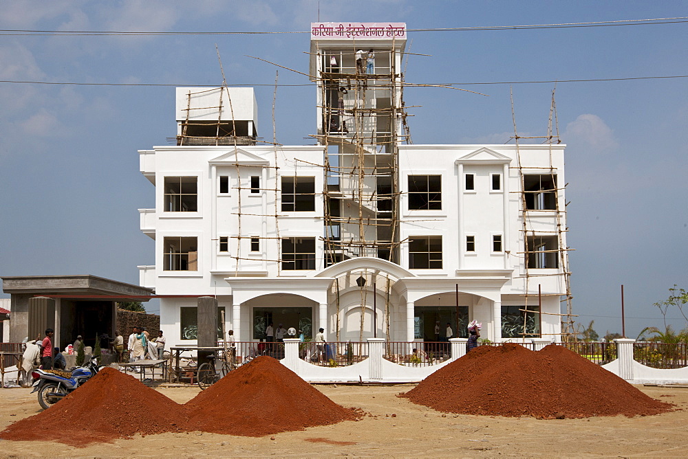 Economic growth in India - new luxury international hotel, Hotel Kariya Ji, being constructed near Varanasi Airport, Benares, India