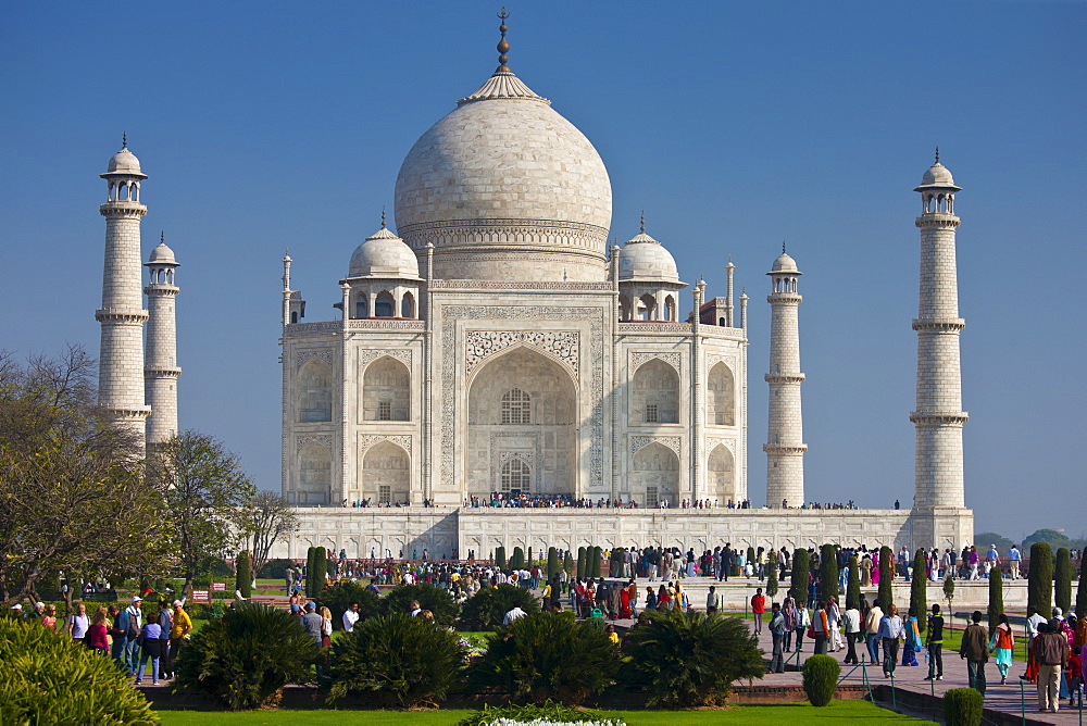 Crowds of tourists at The Taj Mahal mausoleum southern view Uttar Pradesh, India