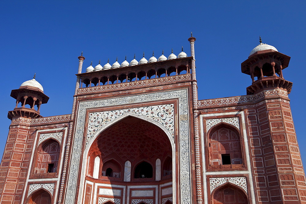 The Great Gate, Darwaza-i rauza, of The Taj Mahal Complex, southern gateway entrance, Uttar Pradesh, India