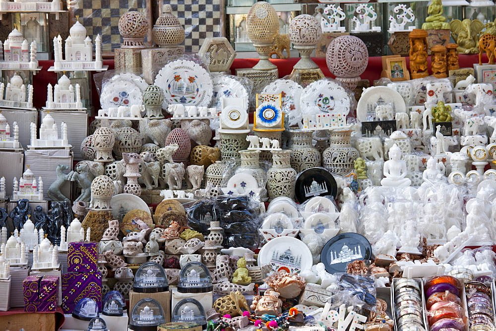 Taj Mahal souvenirs on sale by The Great Gate, Darwaza-i rauza, of The Taj Mahal Complex, southern entrance, Agra, India