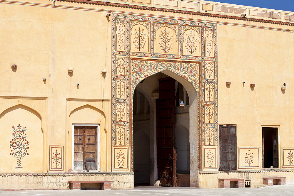 Singh Pol, the Lion Gate, at 16th Century The Amber Fort a Rajput fort in Jaipur, Rajasthan, Northern India