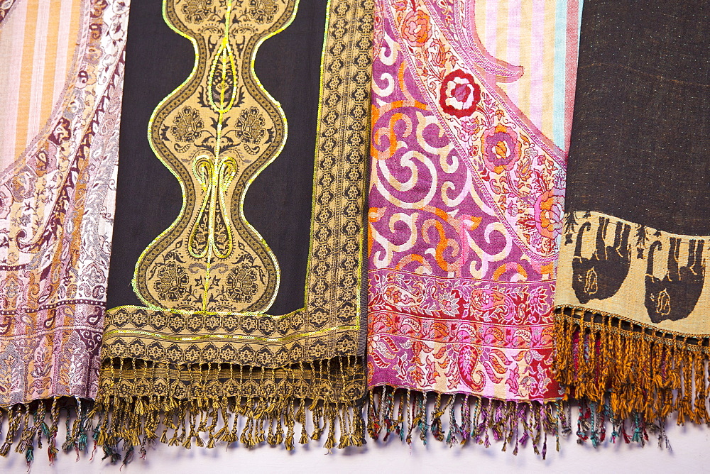 Traditional muslim garments on display at stall in bazaar in Jaipur, Rajasthan, Northern India