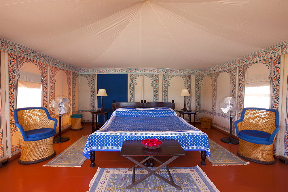 Chhatra Sagar reservoir and luxury tented camp oasis in the desert at Nimaj, Rajasthan, Northern India