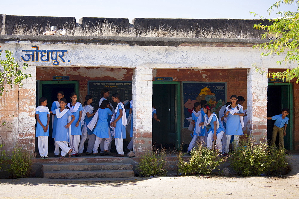 Indian Hindu schoolchildren at state school at Kaparda village in Rajasthan, Northern India