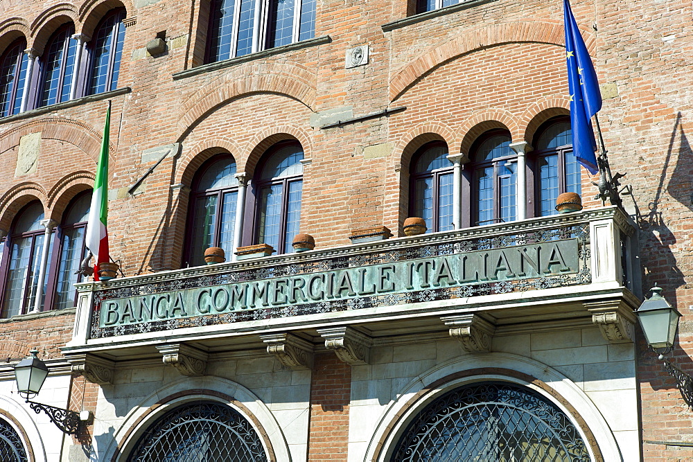 Banca Commerciale Italiana in Piazza San Michele, Lucca, Italy