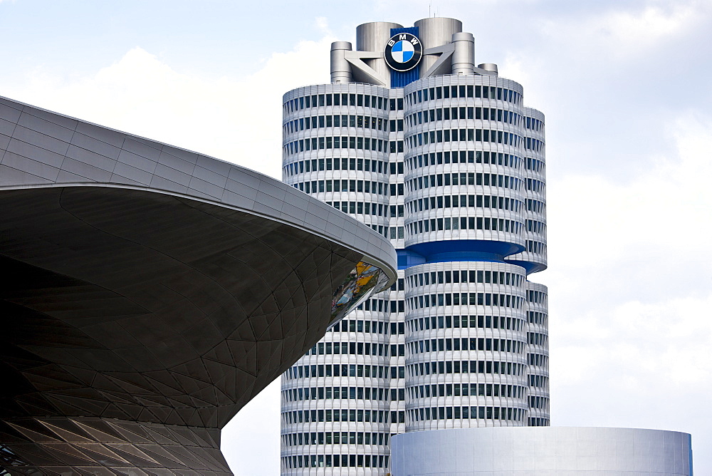 Modern architecture at the BMW Headquarters office blocks, showroom, museum and customer collection centre in Munich, Bavaria, Germany