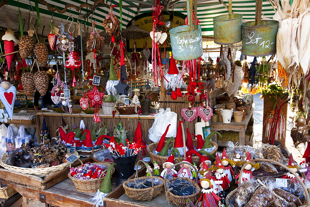 Traditional outdoor Christmas market at Viktualienmarkt in Munich, Bavaria, Germany