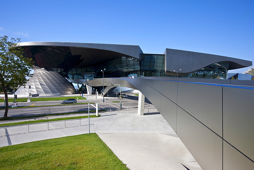 Modern architecture at the BMW Showroom, Customer Collection, Factory and Headquarters in Munich, Bavaria, Germany