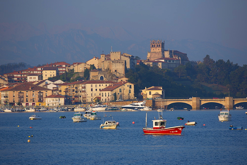 San Vicente de la Barquera, maritime town and holiday resort in Cantabria, Northern Spain